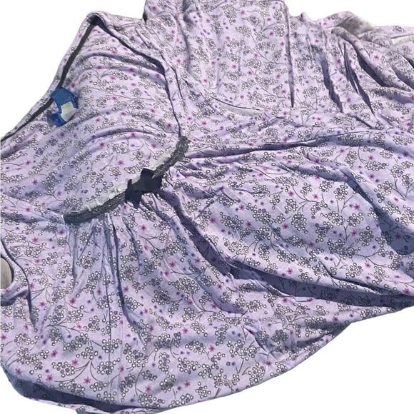 Vera Wang Intimates size small like new - Picture 2 of 2